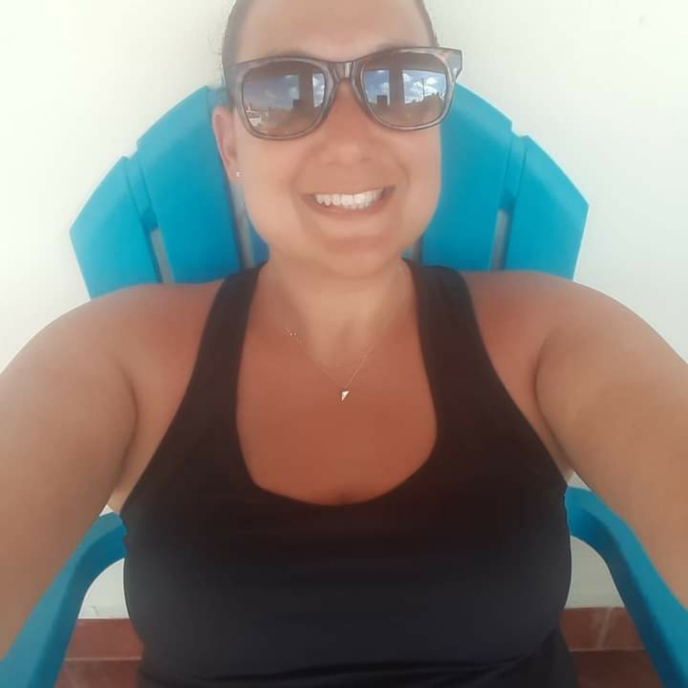 Meet your Posher, Candace